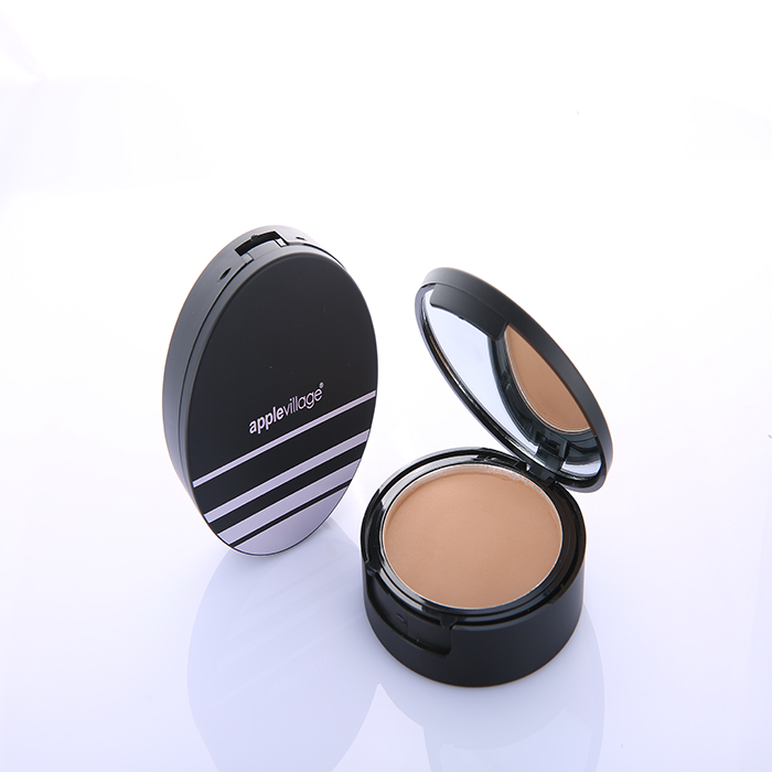 The Ultimate Guide to Choosing the Right Concealer for Your Skin